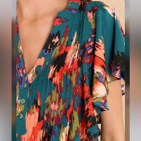 Red dress boutique LET'S KEEP IN TOUCH TEAL MULTI PRINT TOP - Picture 5 of 11